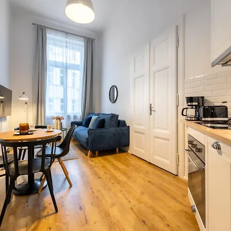 Charming 1 Bedroom Apartment In The City Center Of Prague Exterior photo